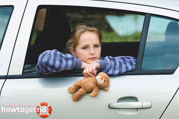toimenpiteet, kun lapsella on liikuntatauti autossa