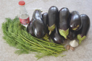 Hvordan pickle aubergine